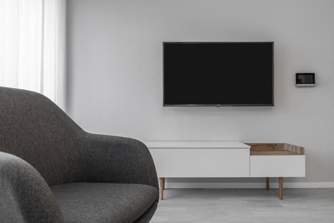 פרישטינה Bleri Apartment, 2 Bedroom, Free Parking מראה חיצוני תמונה